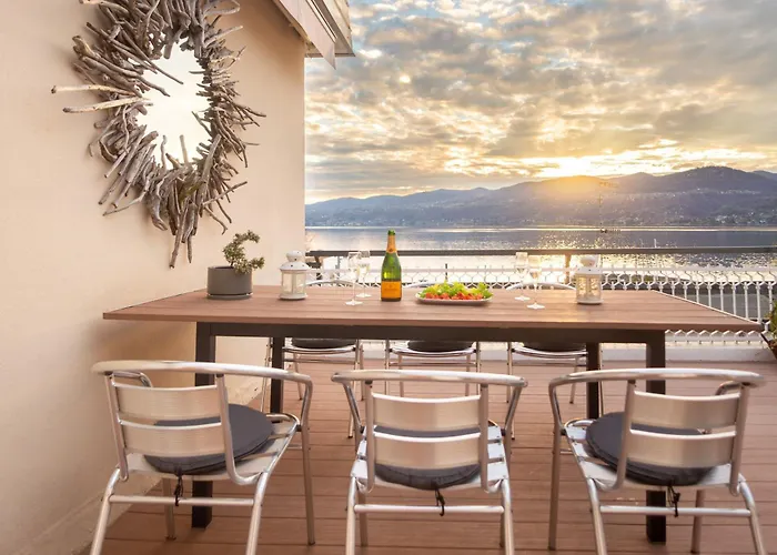 Daire Great View Artist's