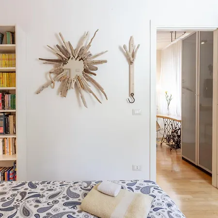 Apartment Great View Artist's Ispra