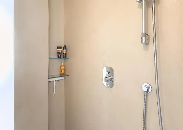 아파트 Great View Artist's