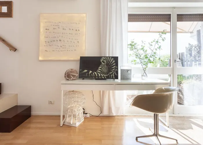 Great View Artist's 아파트