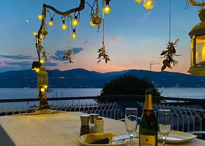 Great View Artist's 아파트 이스프라